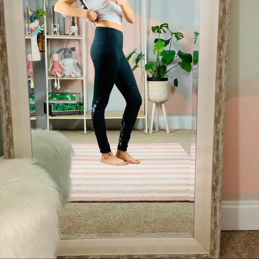 Black Leggings Shape Activewear Caviar Camo